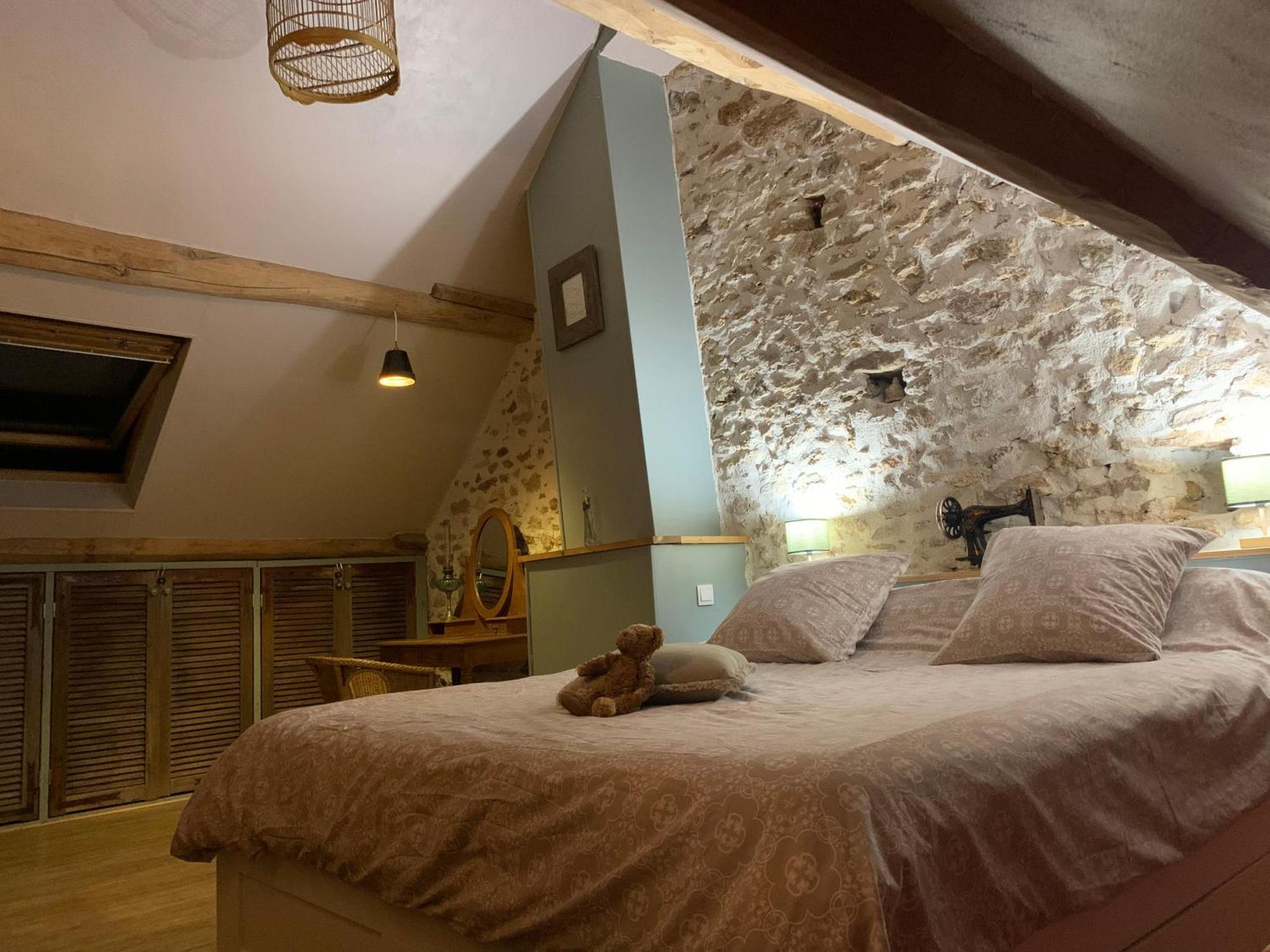 Au Joyeux Lureau Bed & Breakfast Touquin Bagian luar foto