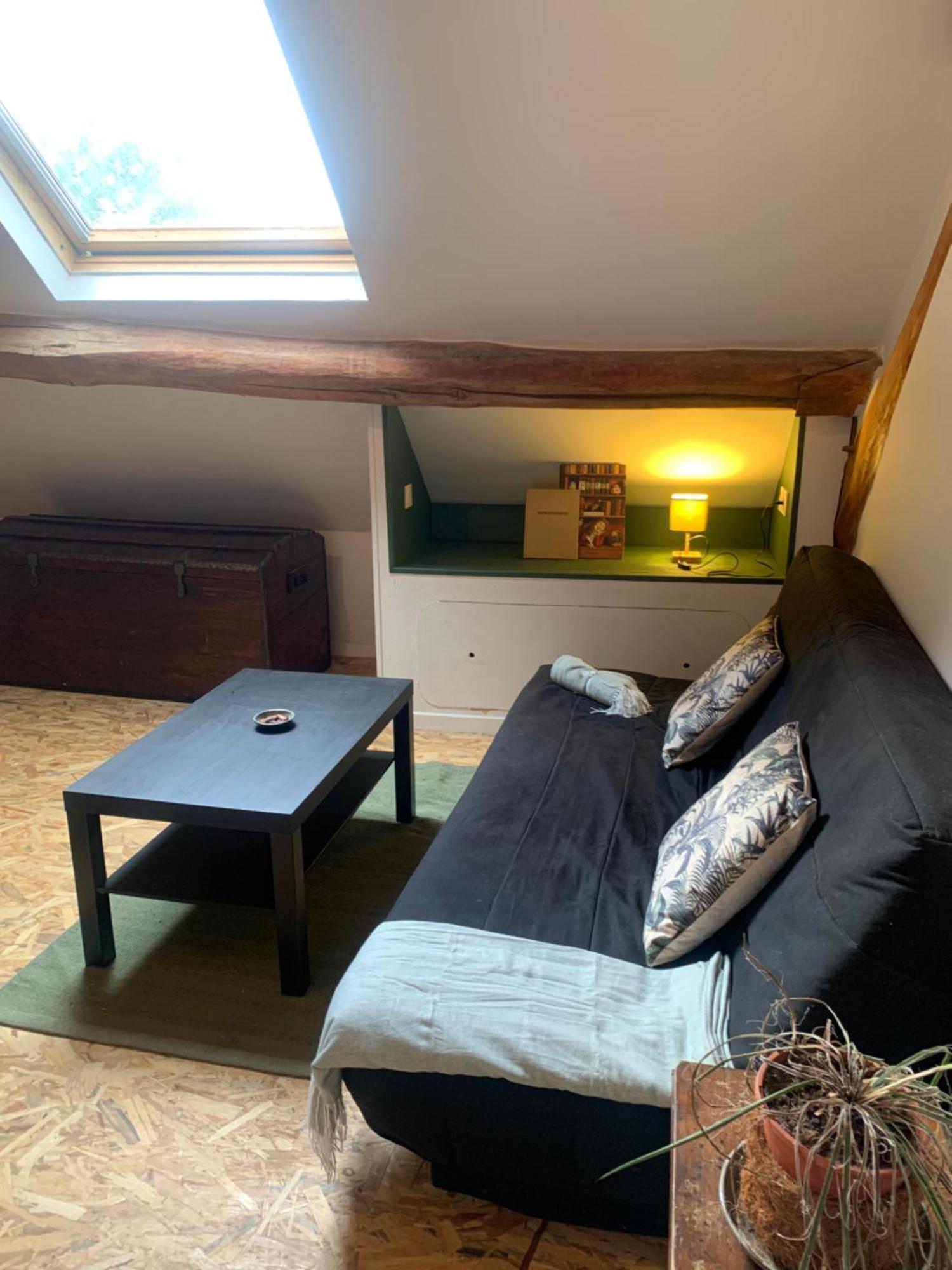 Au Joyeux Lureau Bed & Breakfast Touquin Bagian luar foto